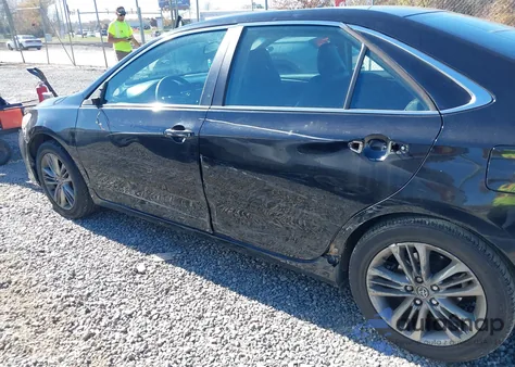 2015 Toyota Camry Se из США, поврежденный, VIN 4T1BF1FK4FU064819